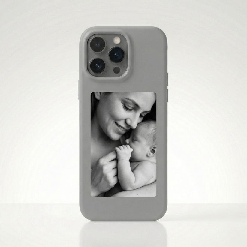 NFC Photo Case – Update your memories anytime