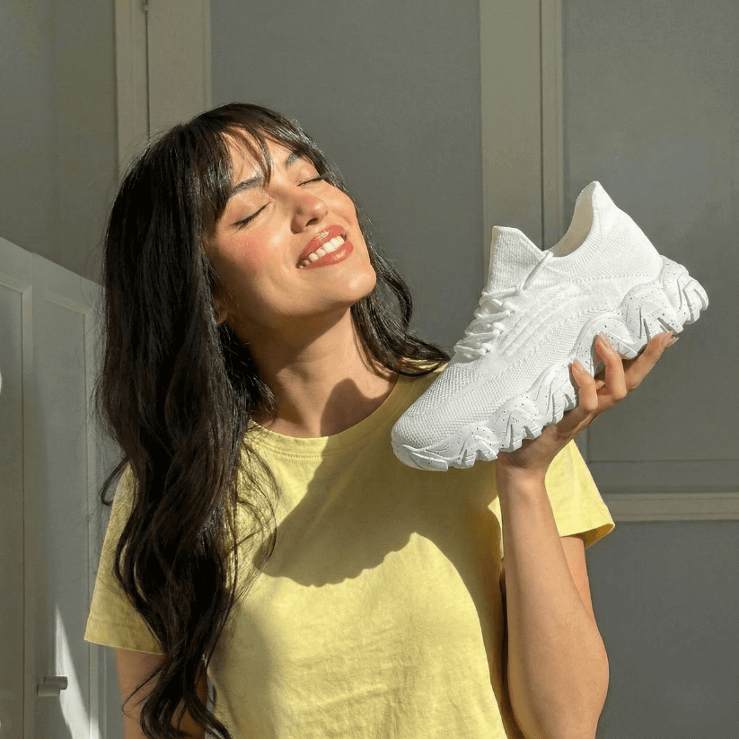 Orthopedic Sneakers with Arch Support - White